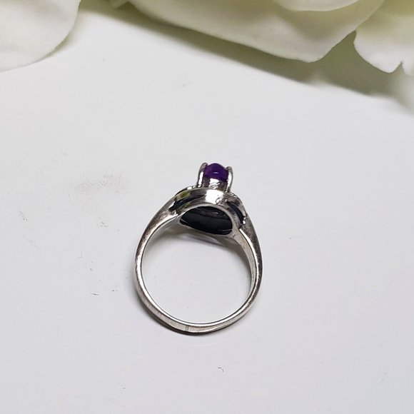 Vintage Amethyst Ring With Silver Band - Picture 6 of 6